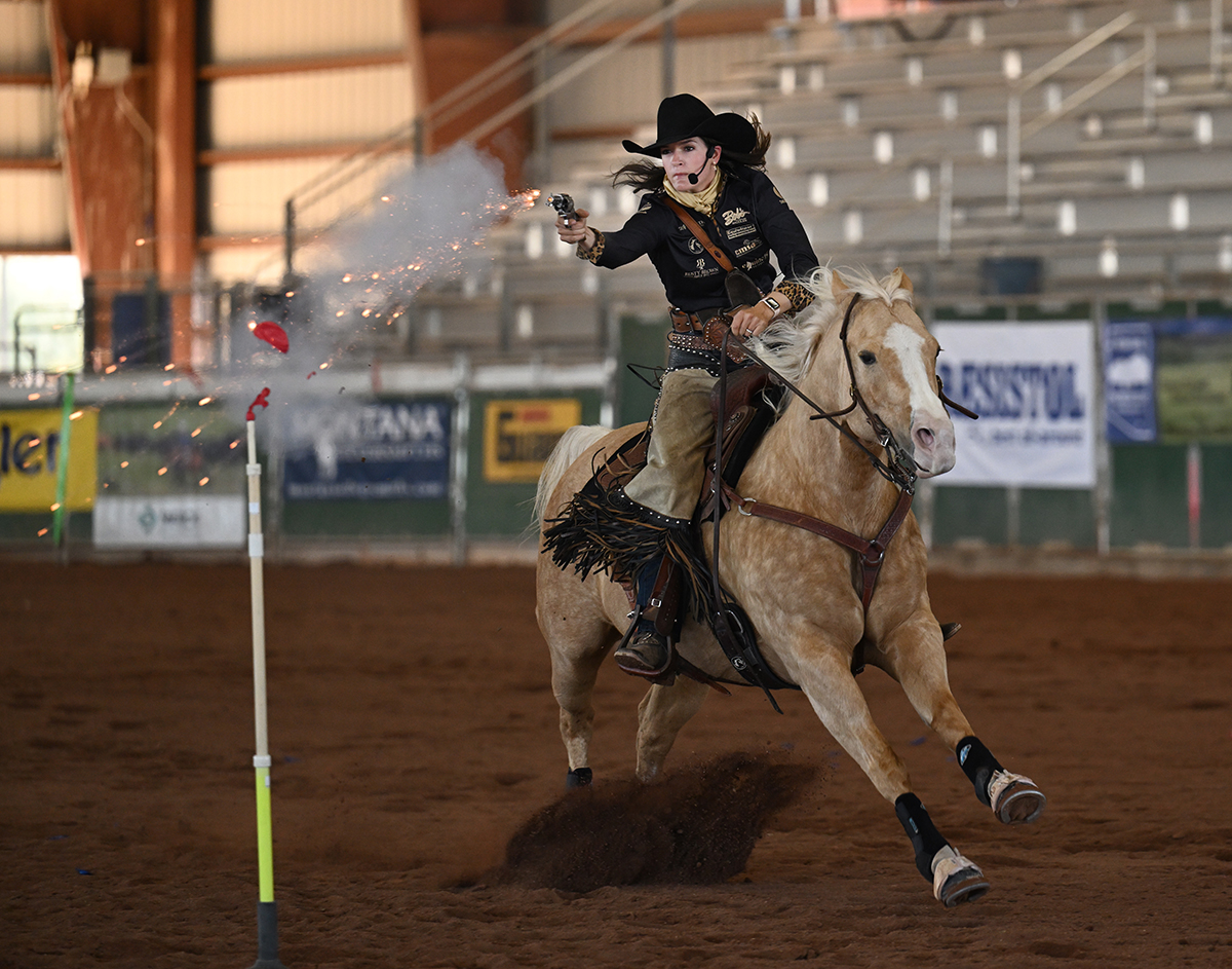 mounted shooting art of the cowgirl